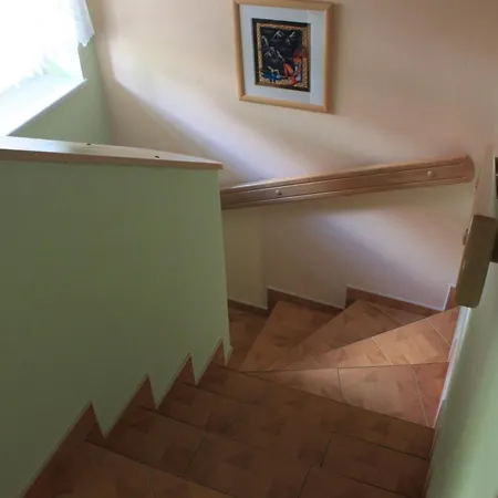 Fischer Apartment